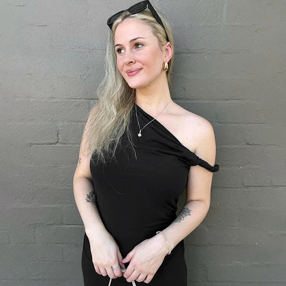 ALLURE™ One-Shoulder Sculpt Top