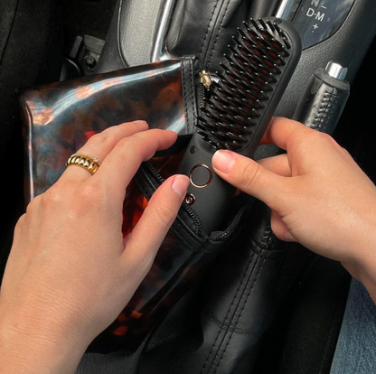 Silkbabe™ – Cordless Straightening Brush