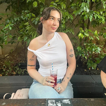 ALLURE™ One-Shoulder Sculpt Top